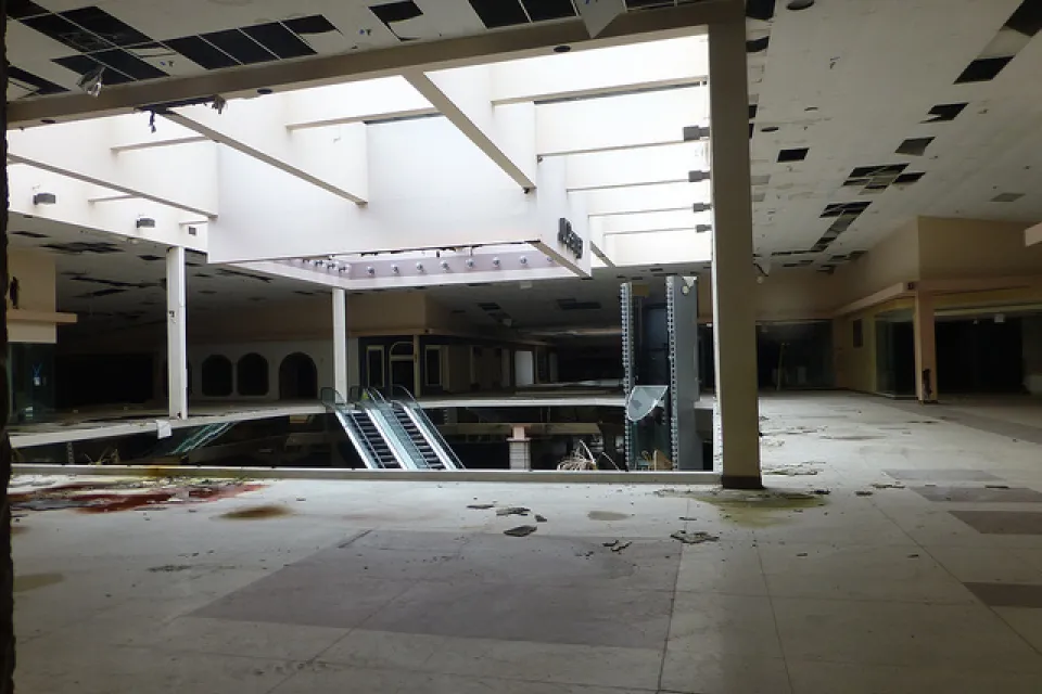 End of the Mall